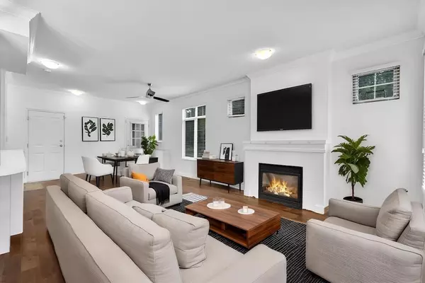 15152 62A #22, Surrey, BC V3S1V1