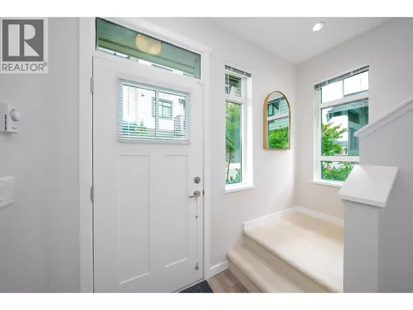 Coquitlam, BC V3E0S7,1350 MITCHELL ST #122