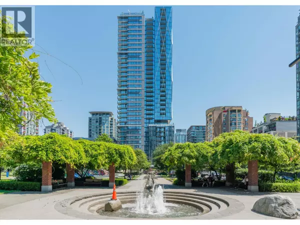 1111 RICHARDS ST #3306, Vancouver, BC V6B0S3