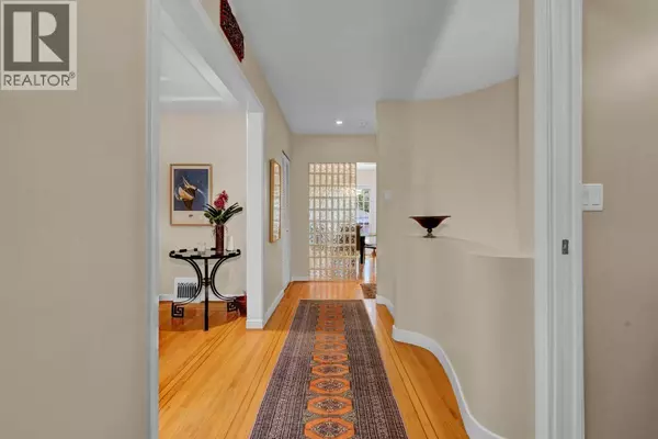 Vancouver, BC V6P5G4,7187 MARGUERITE STREET