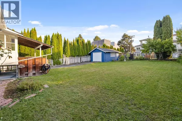 Vancouver, BC V5K1N6,2880 OXFORD STREET