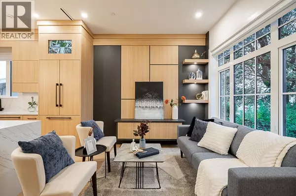 Vancouver, BC V5S1J3,2331 E 49TH AVENUE