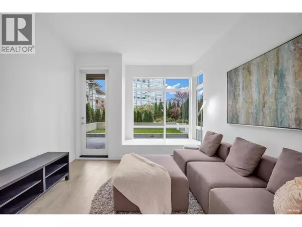 Burnaby, BC V3N0J6,7123 11TH AVE #206