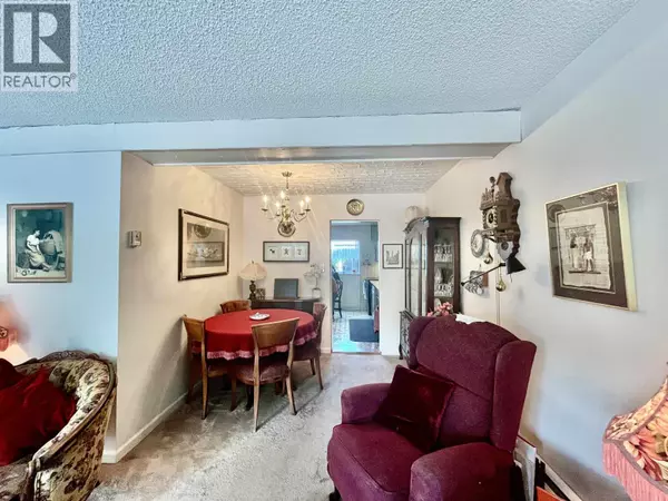 Richmond, BC V7E3N5,11551 KINGFISHER DR #42