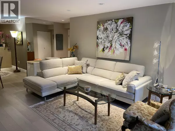 3750 EDGEMONT BLVD #104, North Vancouver, BC V7R2P8