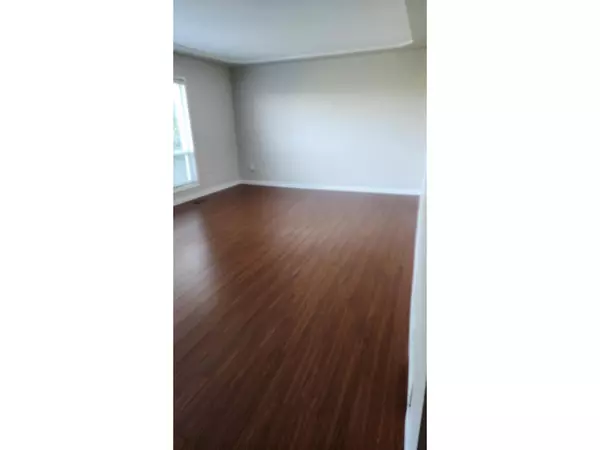 Surrey, BC V3V2V2,11513 BAILEY CRESCENT