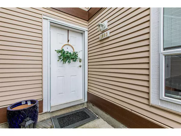 Abbotsford, BC V2S3Z3,1750 MCKENZIE #1003