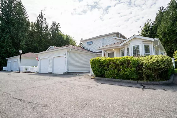 Surrey, BC V3W0C4,6537 138 #37