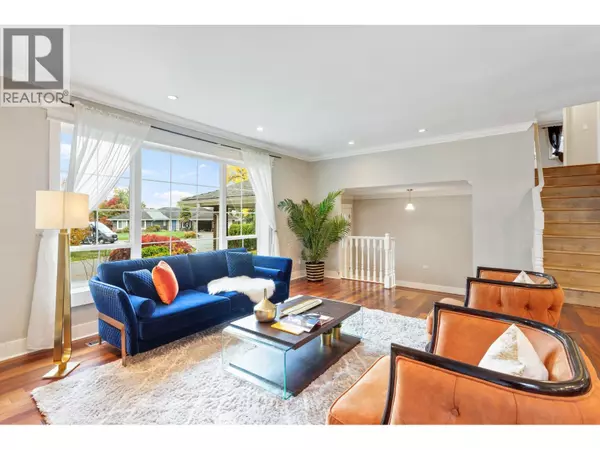 Delta, BC V4L2J3,733 KINGFISHER PLACE