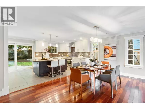 Delta, BC V4L2J3,733 KINGFISHER PLACE