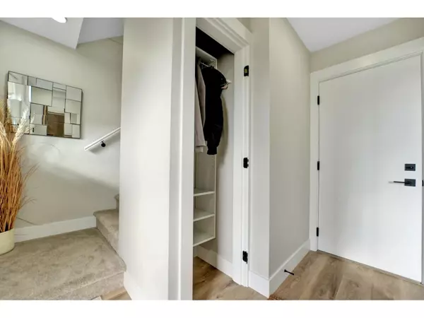 Surrey, BC V0V0V0,17155 79A #18