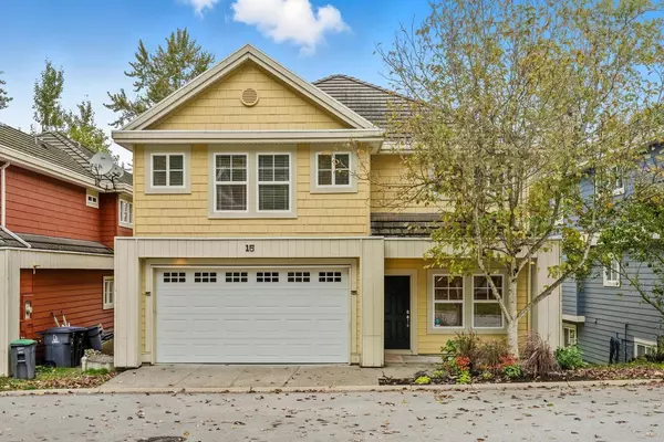 Surrey, BC V4P0C9,3495 147A #15