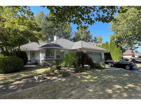 8459 142A STREET, Surrey, BC V2W0Z8