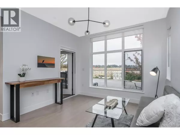 320 RIDGE ST #102, Delta, BC V4L0B5