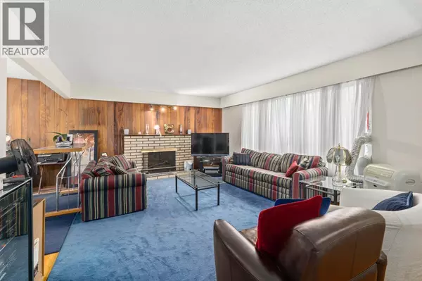 Burnaby, BC V5G3M2,3878 ROYAL OAK AVENUE