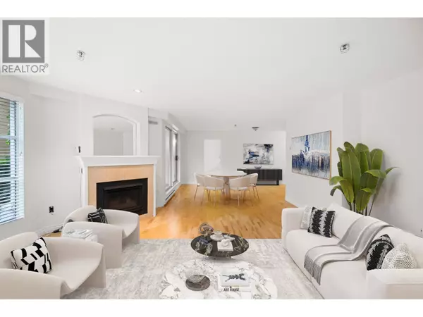 5 RENAISSANCE SQ #105, New Westminster, BC V3M6K5