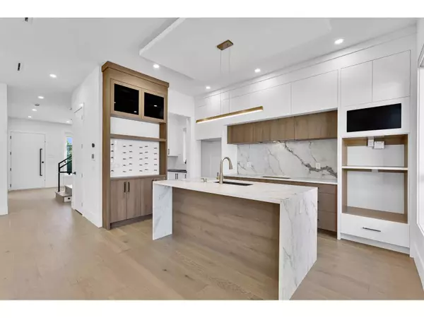 Surrey, BC V3Z1K2,16723 19A AVENUE