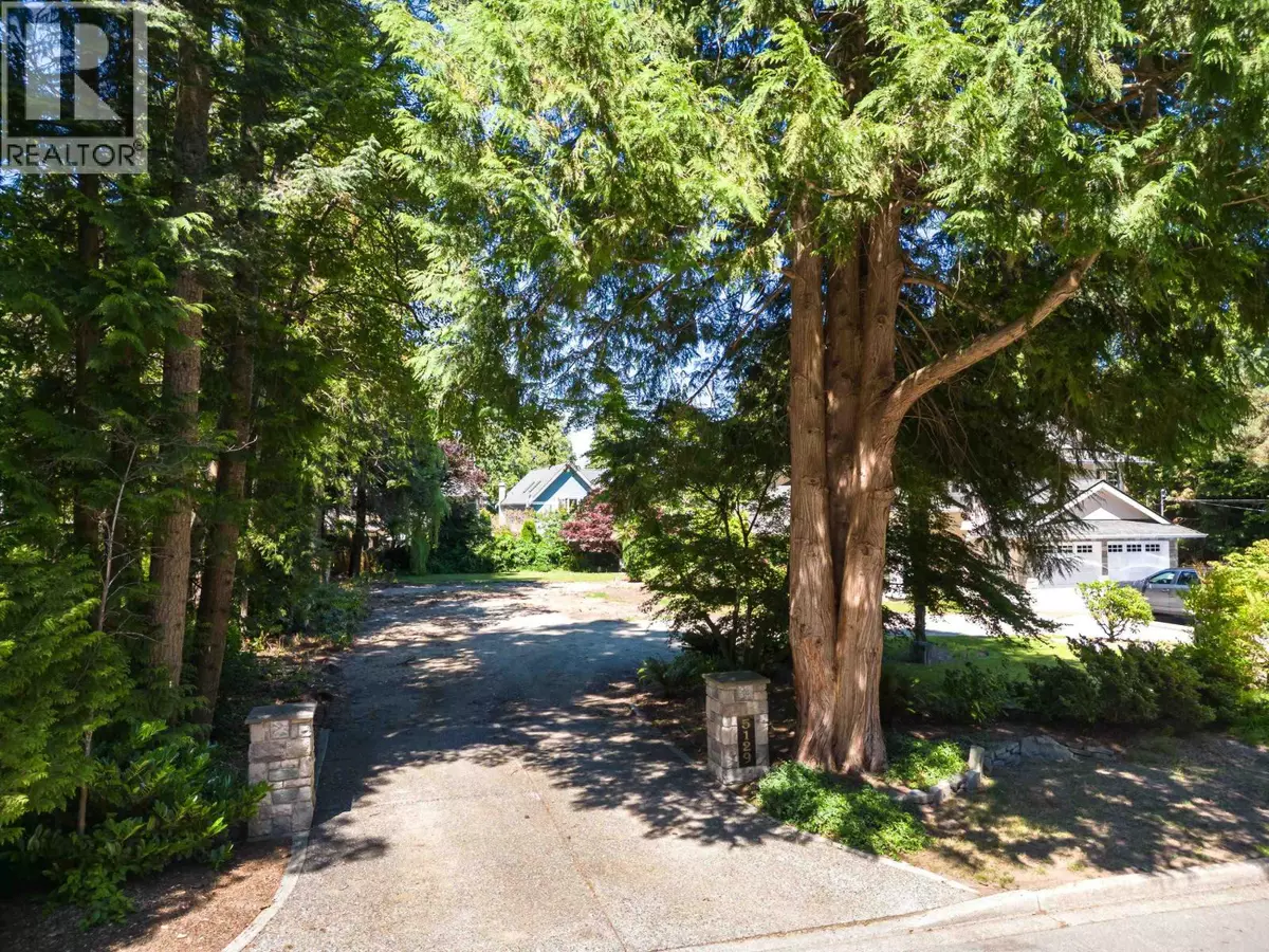 Delta, BC V4M1B4,5125 1ST AVENUE