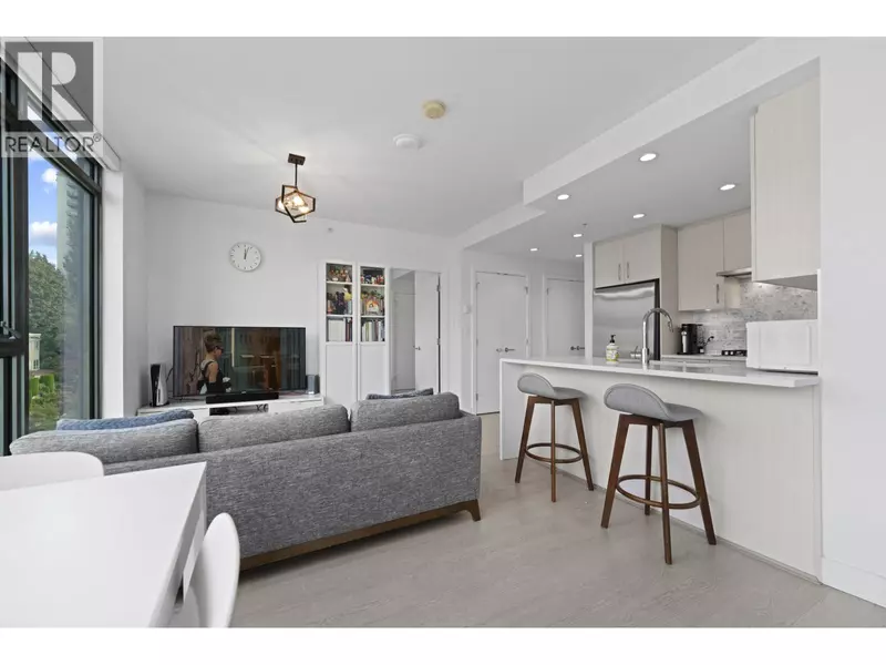 518 WHITING WAY #404, Coquitlam, BC V3J0H7