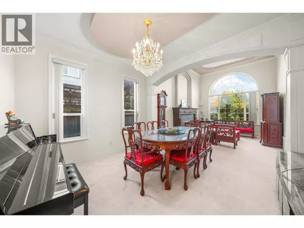 Richmond, BC V7E6N9,11851 RAILWAY AVENUE