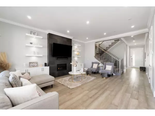 Surrey, BC V3X0K5,14239 61B AVENUE