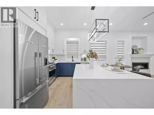 Vancouver, BC V5M2N4,2995 E 17TH AVENUE