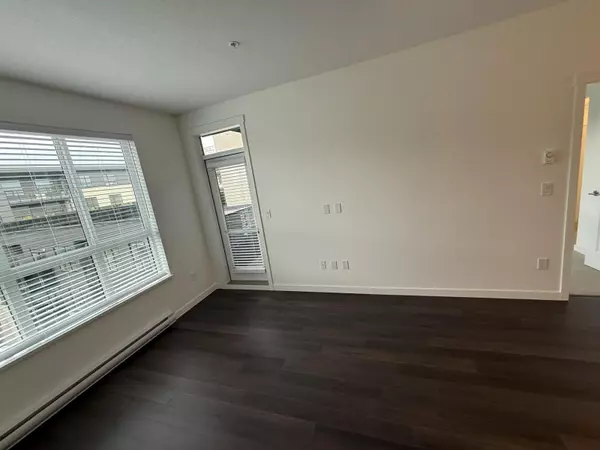 Surrey, BC V4N5A4,8509 158 ST #519