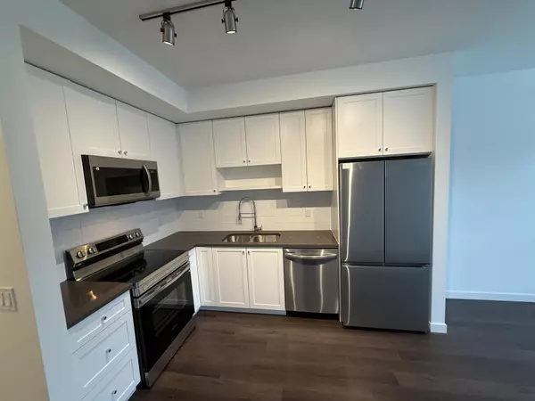 8509 158 ST #519, Surrey, BC V4N5A4