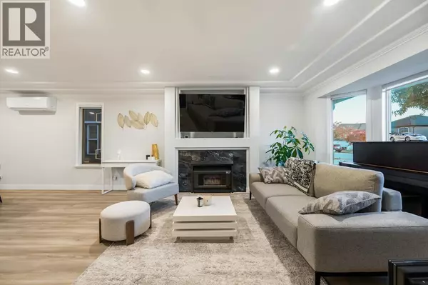 Richmond, BC V6V2P8,22531 MCCLINTON AVENUE