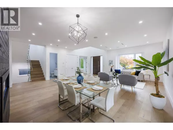 Burnaby, BC V3N2L8,8475 12TH AVENUE