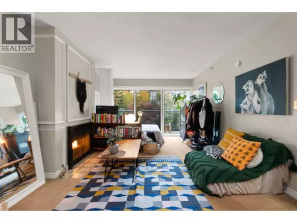 Vancouver, BC V5L4Y1,2366 WALL ST #308