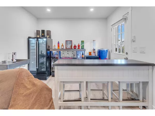 Abbotsford, BC V2T3X1,32546 PANDORA AVENUE