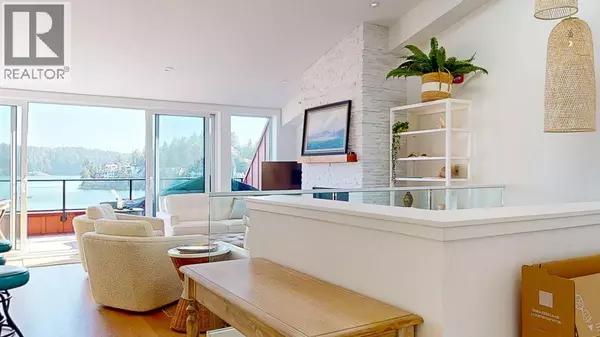 Gibsons, BC V0N1V0,263 GOWER POINT RD #102