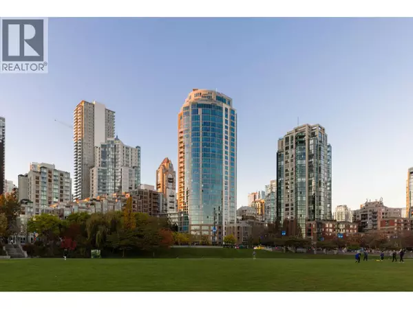 Vancouver, BC V6B6A8,388 DRAKE ST #2101