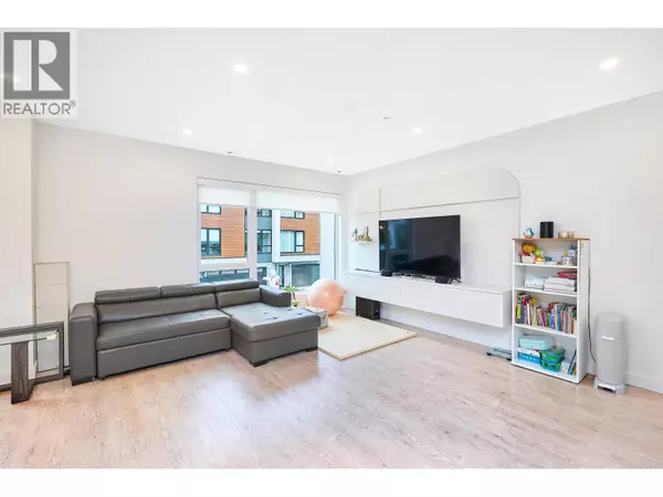 North Vancouver, BC V7G0B2,3597 MALSUM DR #30