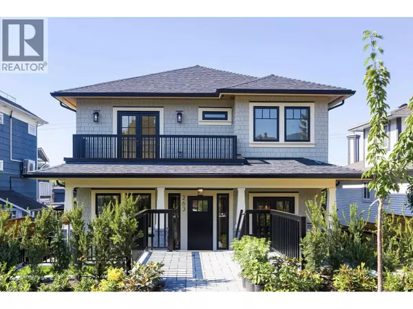 263 W 6TH STREET, North Vancouver, BC V7M1K7