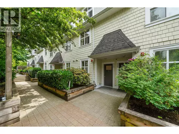 Burnaby, BC V3N1H3,7250 18TH AVE #119