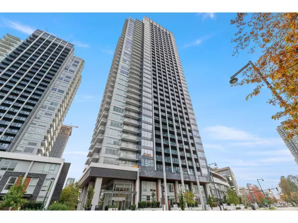 10448 UNIVERSITY #1409, Surrey, BC V3T0S7