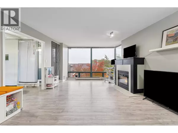 New Westminster, BC V3M6M6,8 LAGUNA CT #507