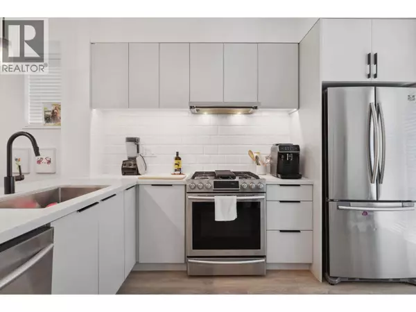 3021 ST GEORGE ST #601, Port Moody, BC V3H0K3