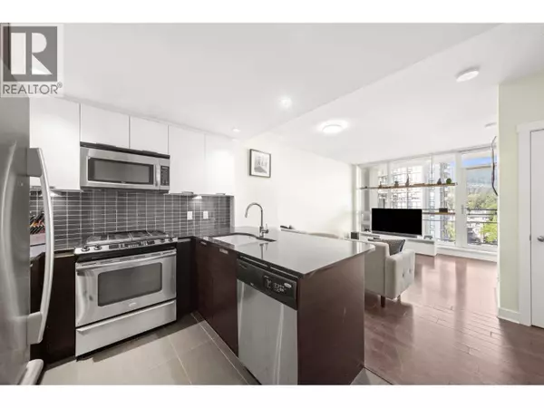 Coquitlam, BC V3B0C4,2968 GLEN DR #1004