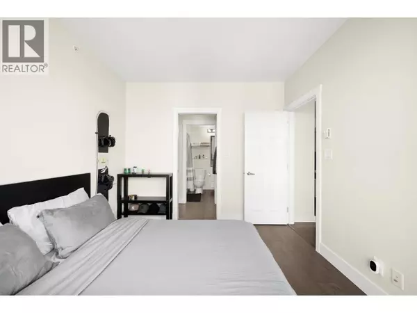 Coquitlam, BC V3B0C4,2968 GLEN DR #1004