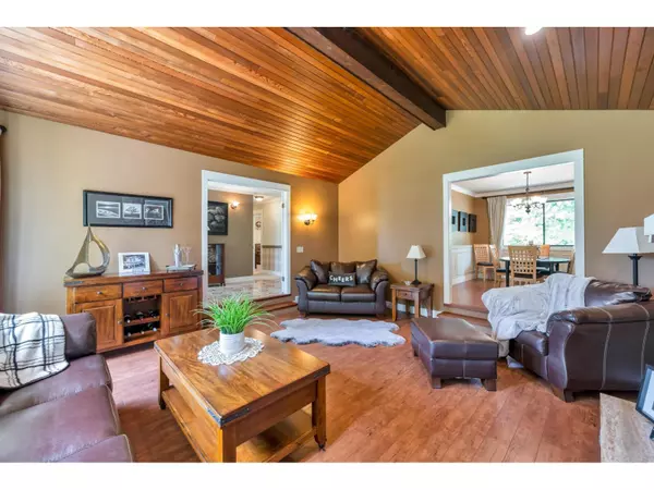 Langley, BC V3A6C4,21761 49A AVENUE