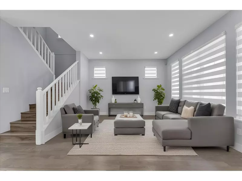 14852 58 AVENUE, Surrey, BC V3S8W4