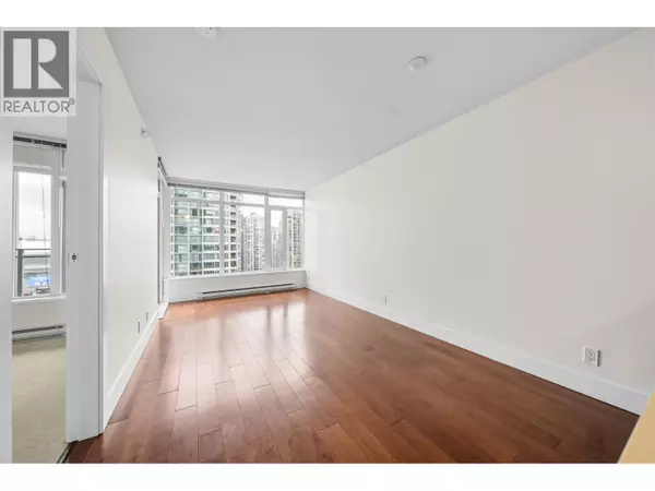 Vancouver, BC V6B0H7,888 HOMER ST #1607