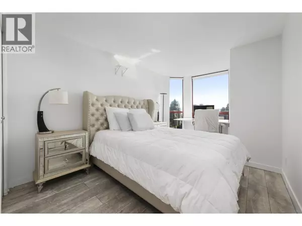 Vancouver, BC V6Z1B1,811 HELMCKEN ST #1401