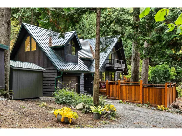 6326 ROCKWELL DRIVE|Harrison Lake, Harrison Hot Springs, BC V0M1A0