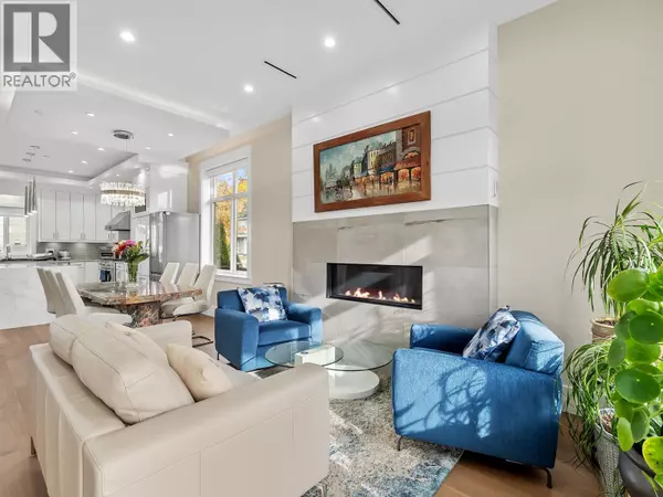 Vancouver, BC V5M3E1,2699 E 7TH AVENUE