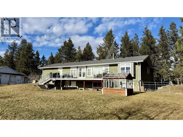 108 Mile Ranch, BC V0K2Z0,5450 DONSLEEQUA COURT