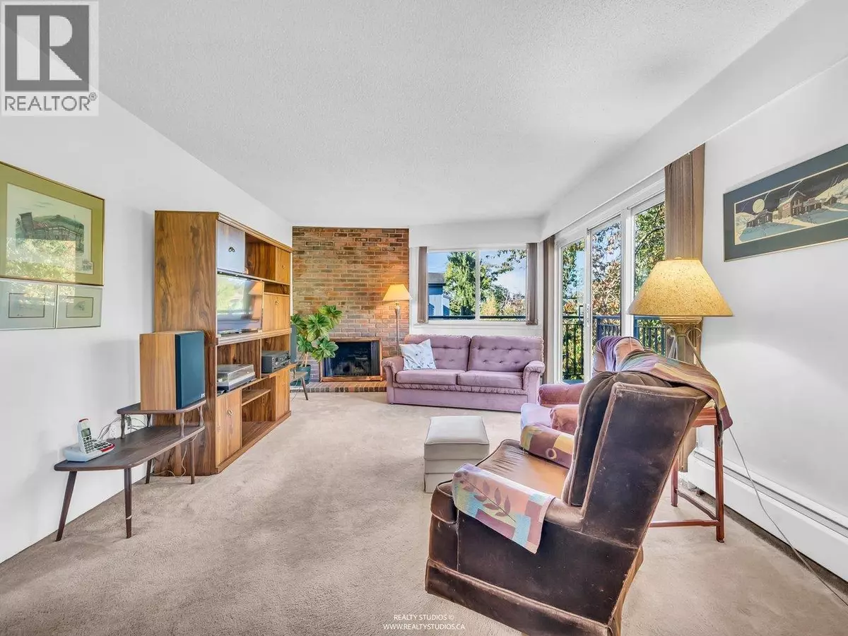 Vancouver, BC V6K1V5,2121 West 6TH AVE #311